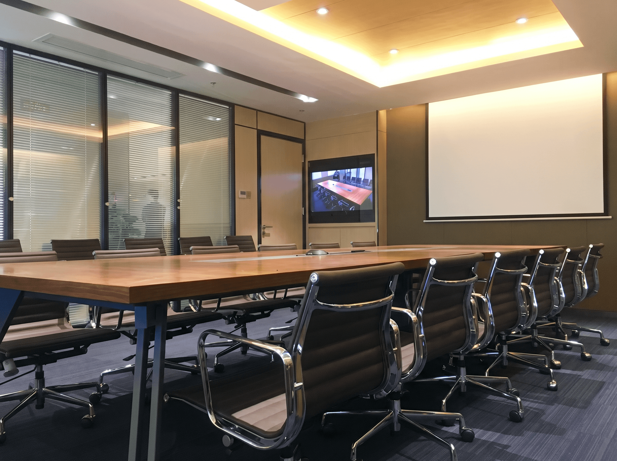 Team meeting space in the Shenzhen office