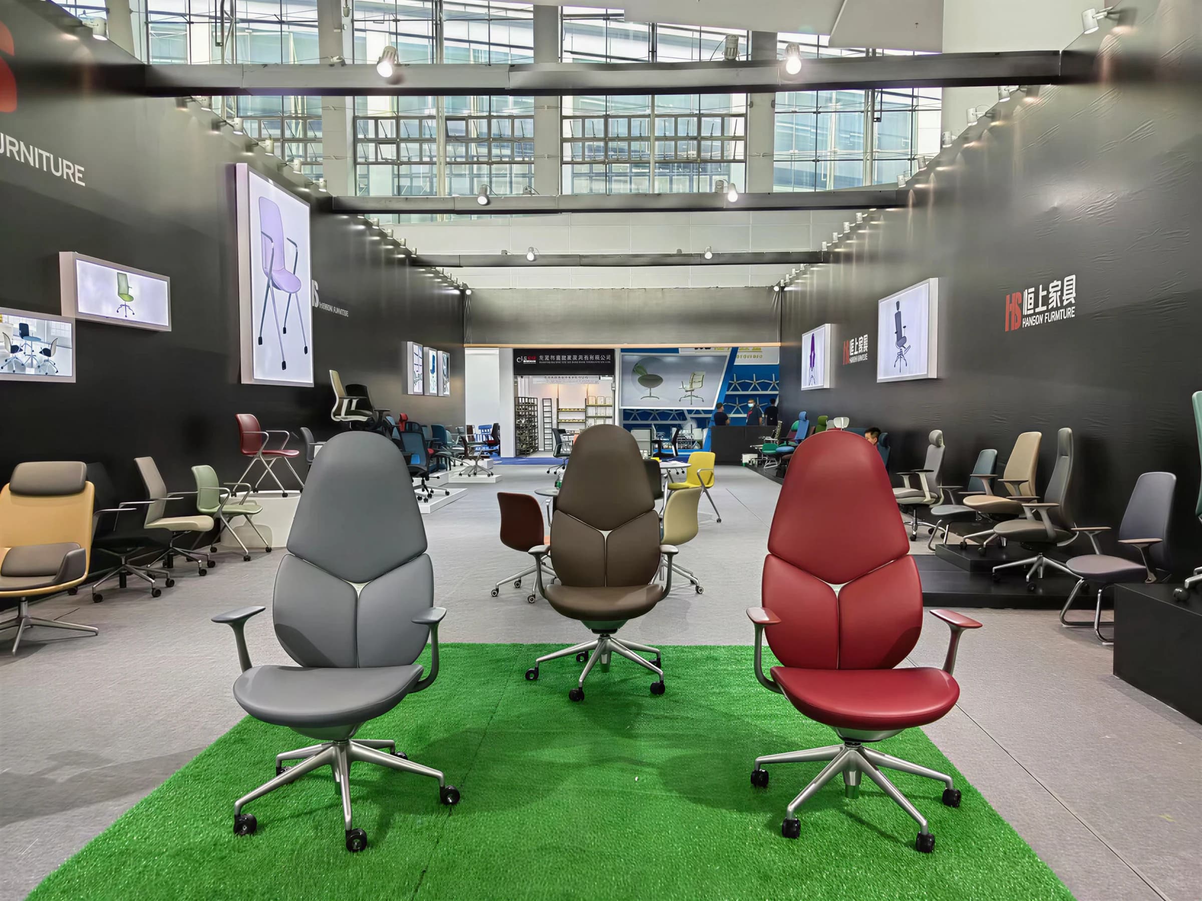 Office chairs displayed for visitors at CIFF Guangzhou 2022